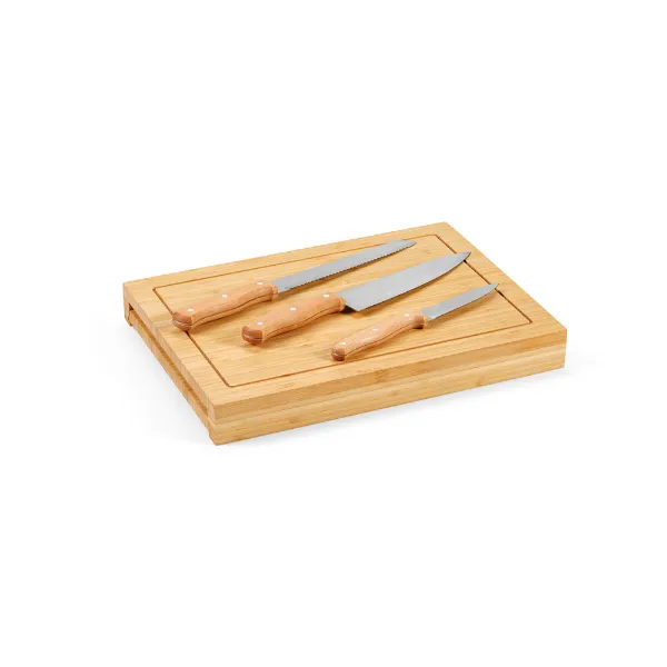 kit churrasco personalizado com 2 de tábuas em bambu com 3 facas inclusas kit churrasco personalizado com 2 de tábuas em bambu com 3 facas inclusas